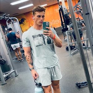 Meet your Posher, Michael